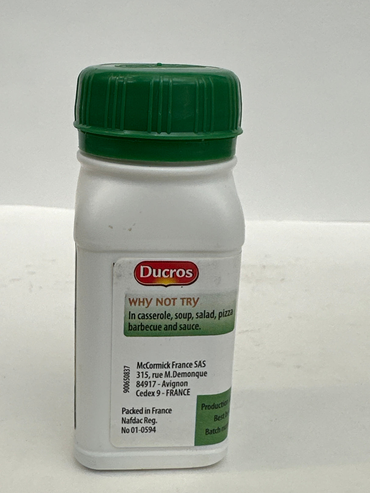 Ducros Thyme - High-Quality Herb for Enhanced Flavor in Cooking